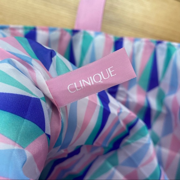 Clinique Tote Bag NWT - Picture 7 of 7